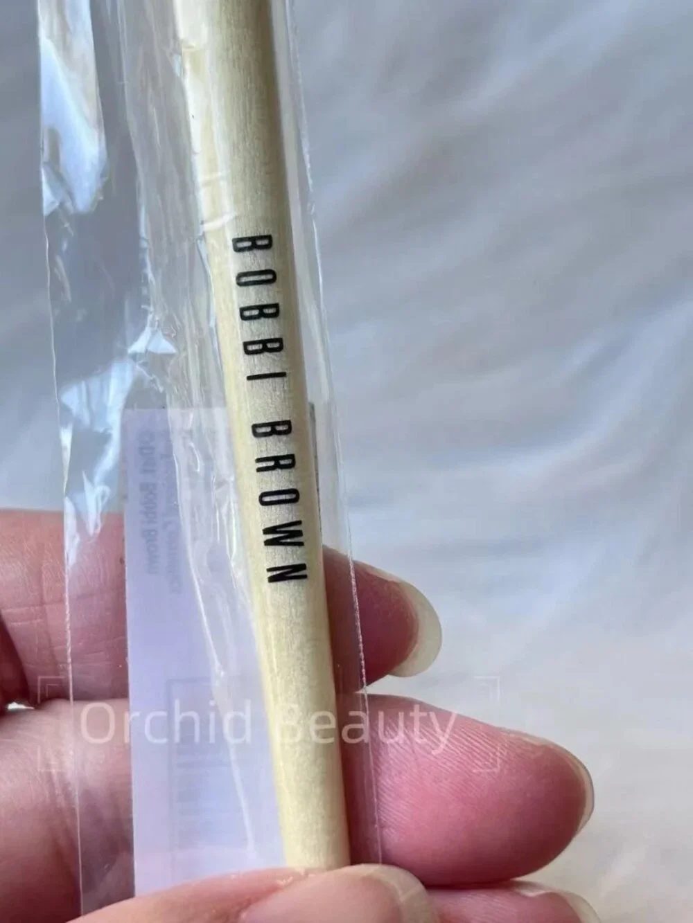 New Sealed Bobbi Brown Eyeshadow Brush~Full Size